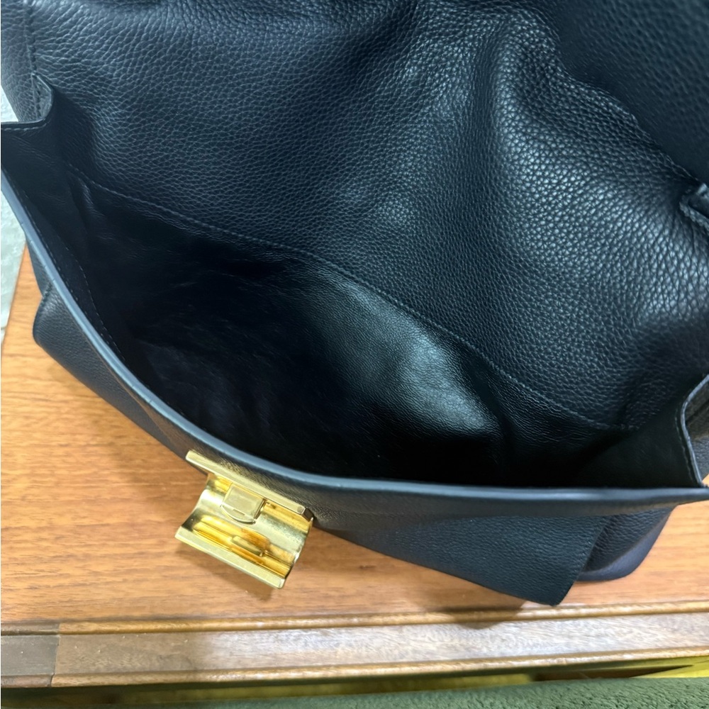 EUC Authentic Salvatore Ferragamo Bitter Flap Tote in Black, size L - Picture 6 of 15